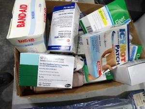 lot 33545 image: Medical Items  Wraps and More