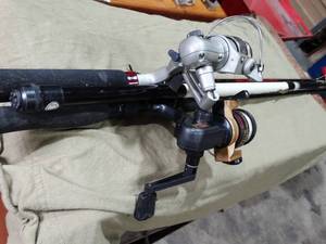 lot 33562 image: 2 Quality Fishing Rods and Reels