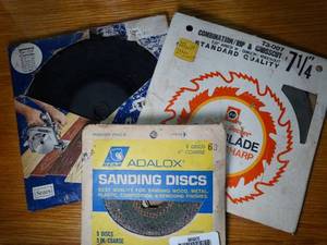 lot 33595 image: 5 Sanding Disc  7-14 Blades