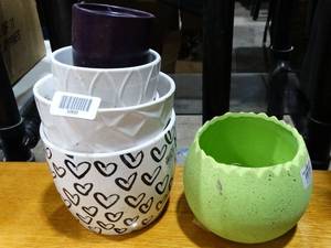 lot 33599 image: Plastic and Glass  Planters