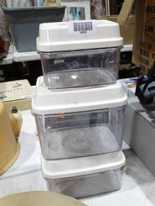 lot 33608 image: 3 Pantry Perfect Plastic Food Storage Containers