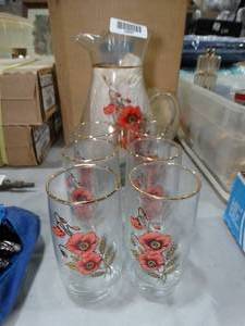 lot 33620 image: 6 Floral Glass Cups and Matching Pitcher