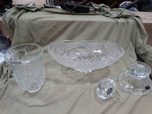 lot 33662 image: Mikasa crystal and More  Decor