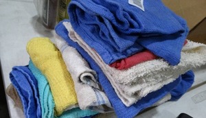 lot 33681 image: Stack of Rags