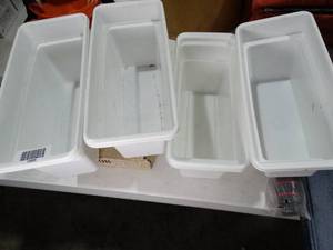 lot 33695 image: Lot of Plastic Bins