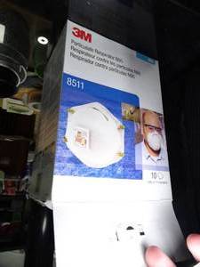 lot 33704 image: 3M N95 Respirator Masks  Box of 10
