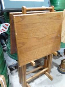 lot 33744 image: 2 Wood TV Trays w Stand