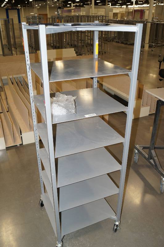 lot 7065 image: 4 way cart rolling