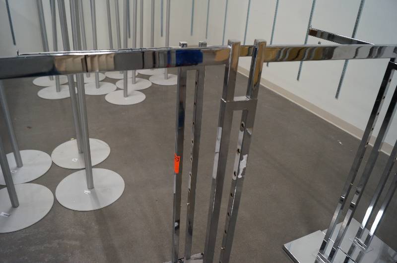 lot 7072 image: (2) T Racks, adjustable height