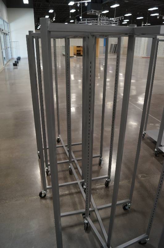 lot 7107 image: Lot of 5 rolling racks