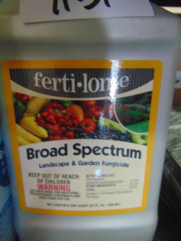 lot 7132 image: (1) bottle Ferti-Lome Broad Spectrum Landscape &Garden Fungicide, 32 fl. oz. bottle