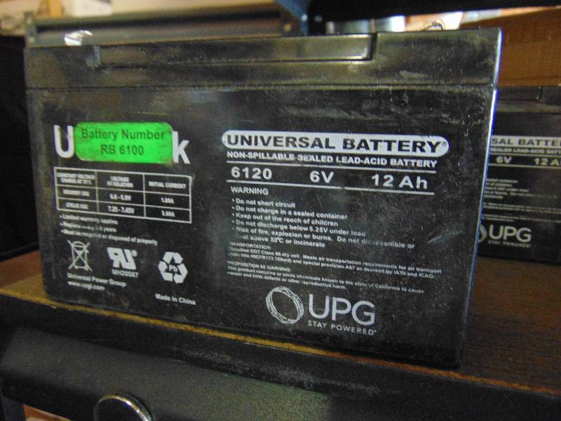 lot 7154 image: (1) UBG 6 volt re-chargeable battery 6120