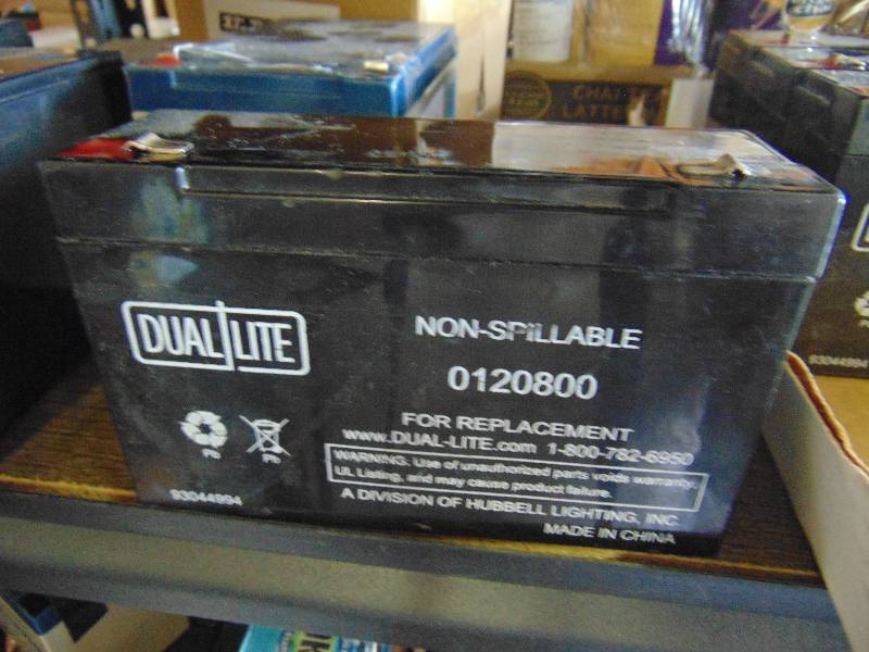 lot 7164 image: (1)Dual Lite rechargeable battery PN 93044994 0120800