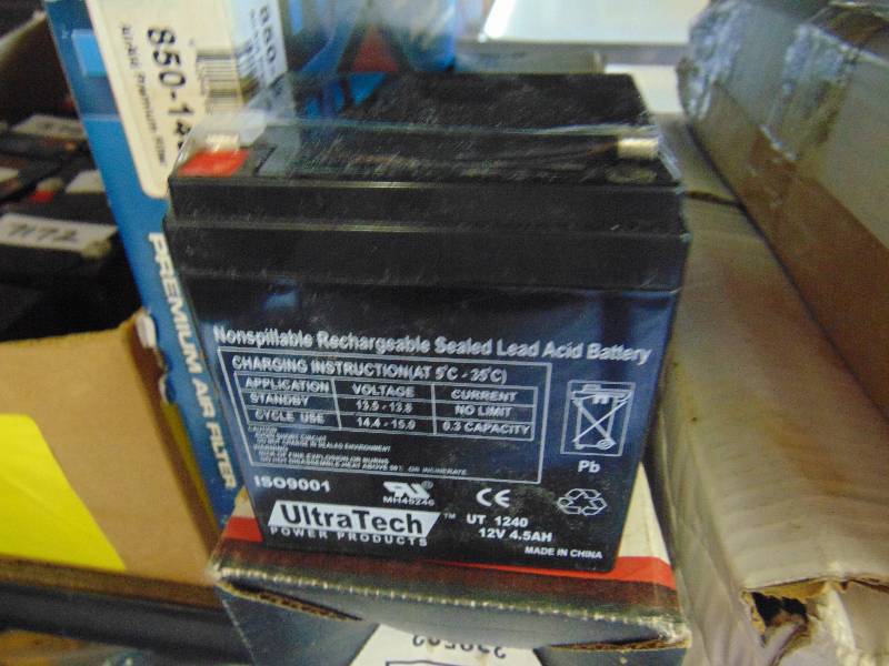lot 7180 image: (1) Ultra-Tech 12 volt non-spillable battery ISO9001