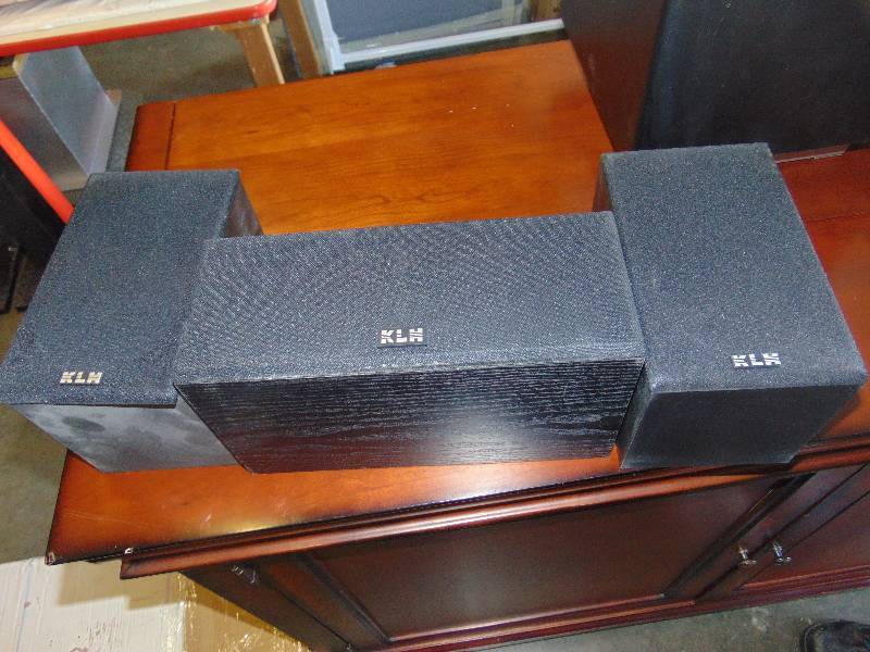 lot 7193 image: (5) ct. KLH Speakers Center, Right, Left  and rear surrounds w wire