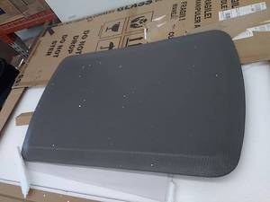 lot 56106 image: Licloud Anti Fatigue Kitchen Mat, Gray