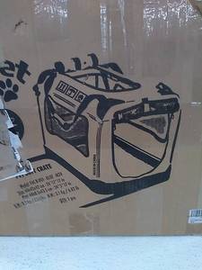 lot 56118 image: 2 Pet Food A Crate, Blue