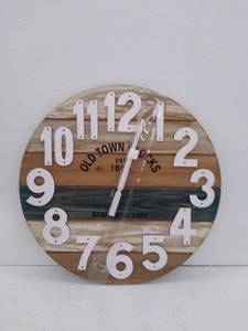 lot 56164 image: Oldtown Clocks 24 Decorative Wall Clock