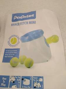 lot 56195 image: Pet Prime Hyper Fetch Mini