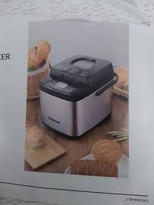 lot 56235 image: Briskind Automatic Bread Maker