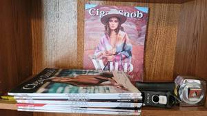 lot 350 image: Cigar snob magazines & palio cutter