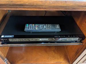 lot 104 image: Sony 3D Blu-Ray Player W Remote