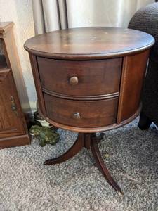 lot 111 image: Vintage 2 - Drawer Round Side Table