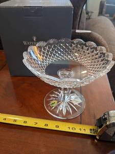 lot 122 image: Waterford Crystal 7in Compote