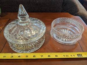 lot 133 image: Indiana Glass Deep Candy Dish  Clear Glass Bowl