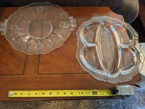 lot 139 image: Cambridge Clear Glass 5-Part Divided Celery Relish Tray  Clear Glass Serving Dish