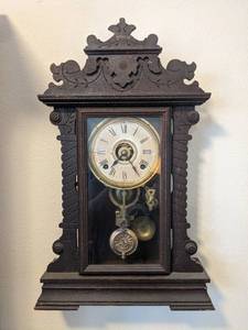 lot 165 image: Antique Seth Thomas Mantel Clock W Winding Key