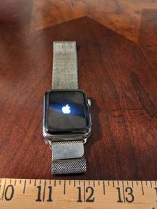 lot 190 image: Apple Watch  Face Is Coming Off - See Pics