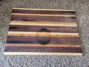 lot 388 image: Cutting board 23 12 x 17