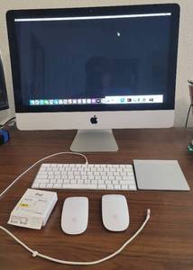 lot 405 image: Apple imac wkeyboard (2) Mouses & note pad