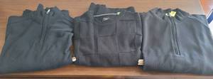 lot 428 image: (3) Jacketsvests