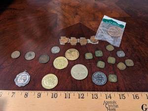 lot 197 image: 1943 India Coins  Tokens