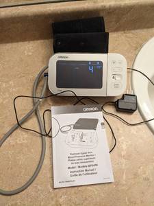 lot 206 image: Omron Blood Pressure Monitor