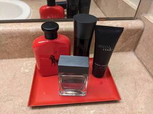 lot 209 image: Mens Cologne & Aftershave Lotion