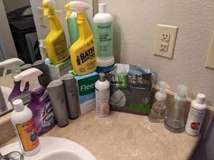 lot 218 image: Large Lot Of Bathroom Products  See Pics