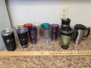 lot 223 image: Thermos & Plastic Cups