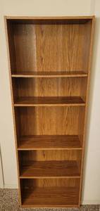 lot 455 image: Bookshelf w5 shelves 25 W x 10 D x 71 H