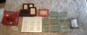 lot 473 image: Picture frames & Rose bowl decor