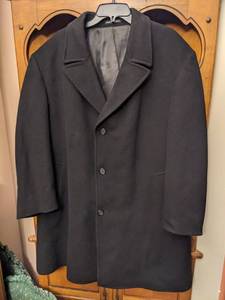 lot 335 image: Ralph Lauren Cashmere Jacket