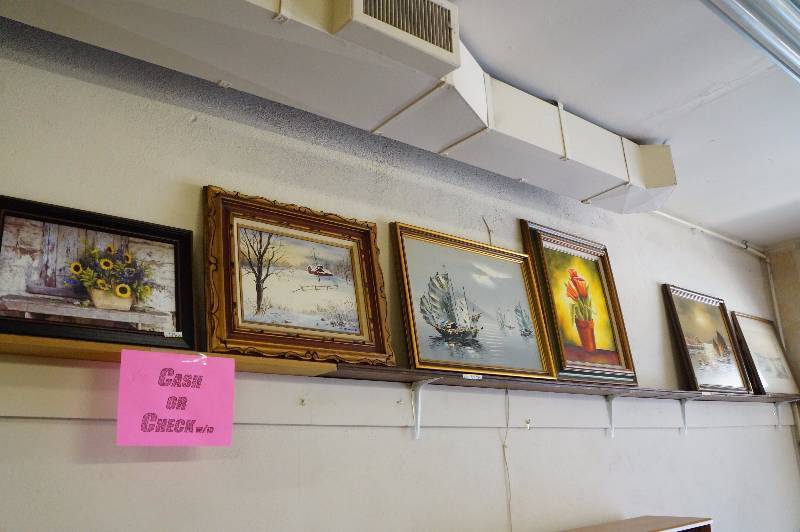 lot 64 image: 6 Pieces of framed artwork.