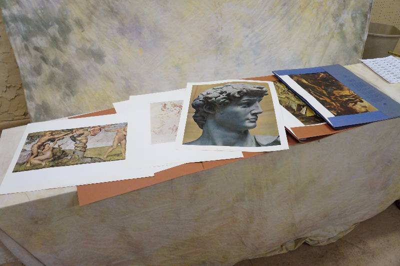 lot 91 image: Fine art masters posters.