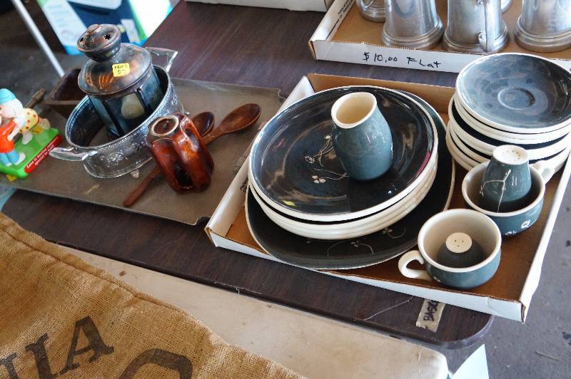 lot 128 image: 2 Flats, partial set of harkerware, & misc.