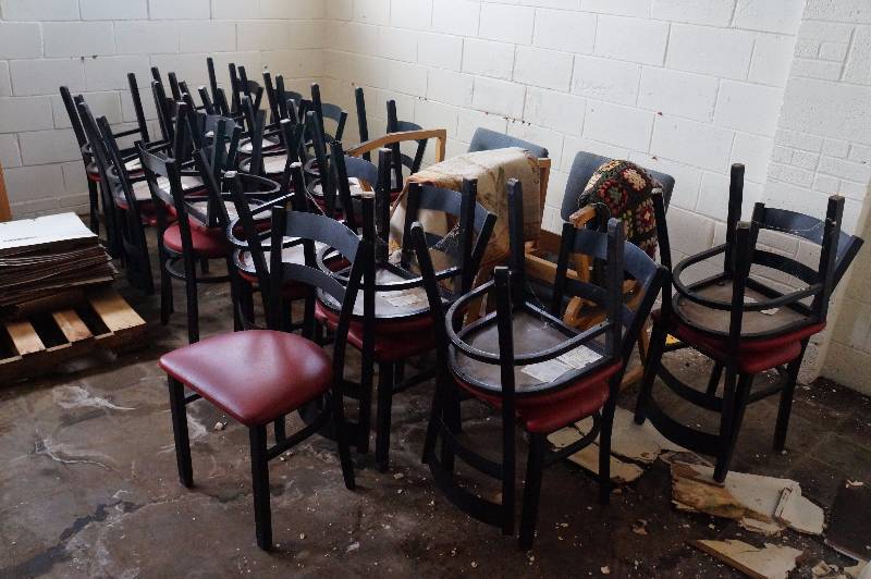lot 172 image: Huge lot of restaurant chairs, metal & wood(must take all).