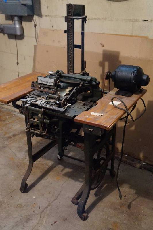 lot 180 image: Very interesting antique addressograph ( very heavy )