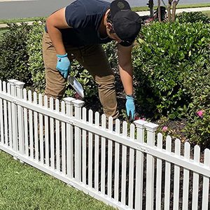 lot 3267 image: Zippity Outdoor Products ZP19056 No Dig Roger Rabbit Garden Fence (3 Pack), White, 24 W x 22 H