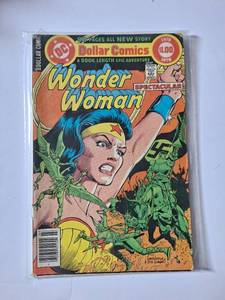 lot 400 image: 1978 Wonder Woman Dollar Comic